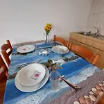 דירה Mladen טרוגיר
